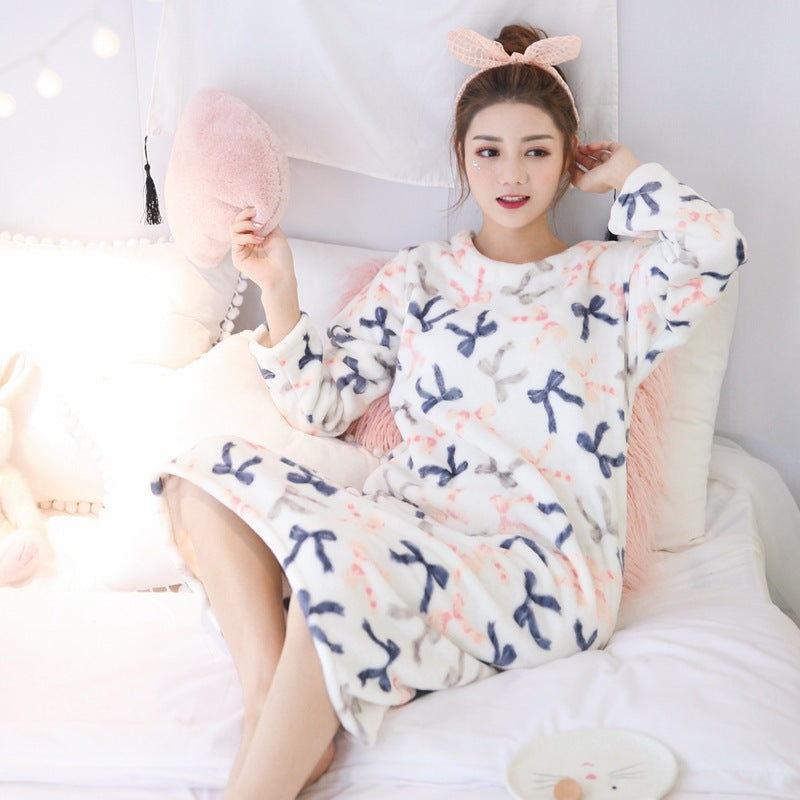 Flannel Nightdress in bow print
