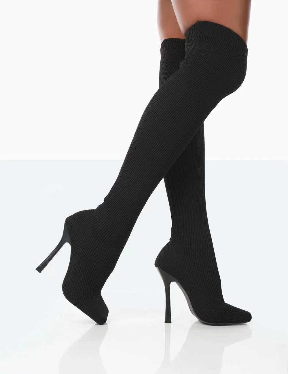 Over the Knee Suede Heeled Boots in black